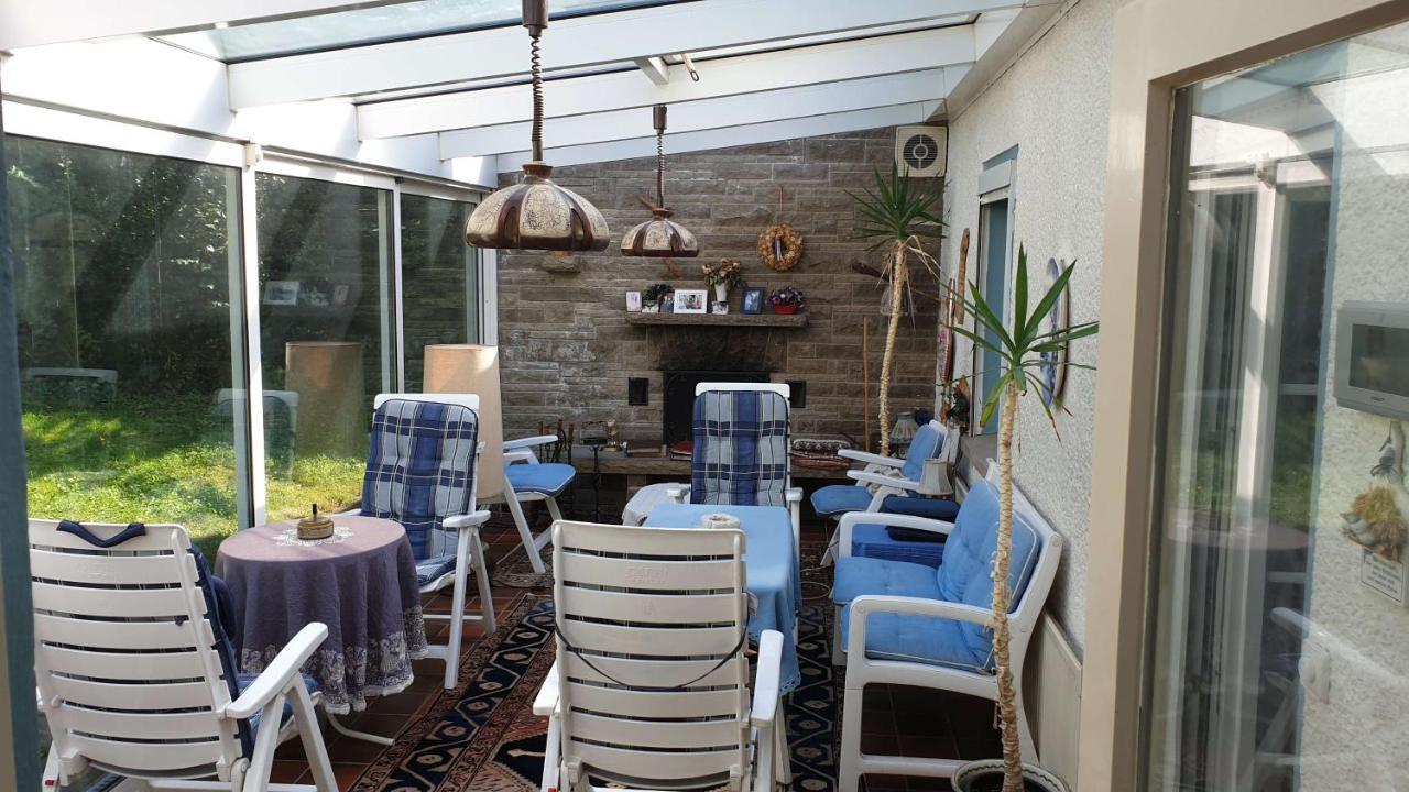 Ferienhaus Mit Grossem Garten باد غاندرسهايم المظهر الخارجي الصورة